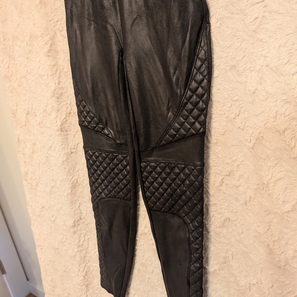 SPANX Black MOTO style Women's Leggings - Picture 2 of 4